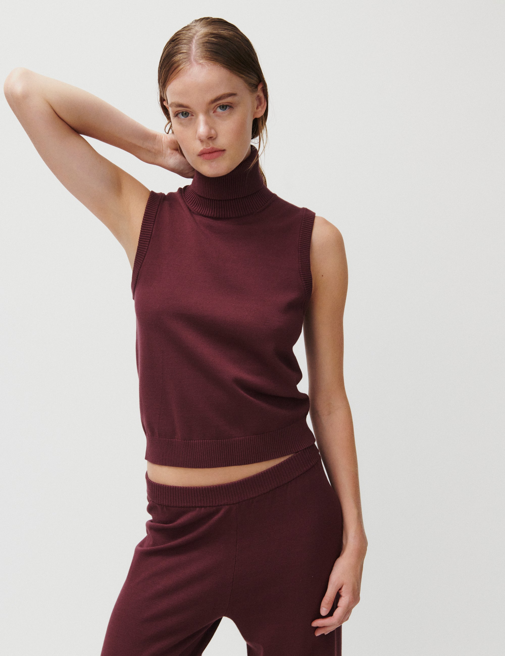 2NDDAY 2ND Emerald - Viscose Knit Vest 09016 Catawba Grape