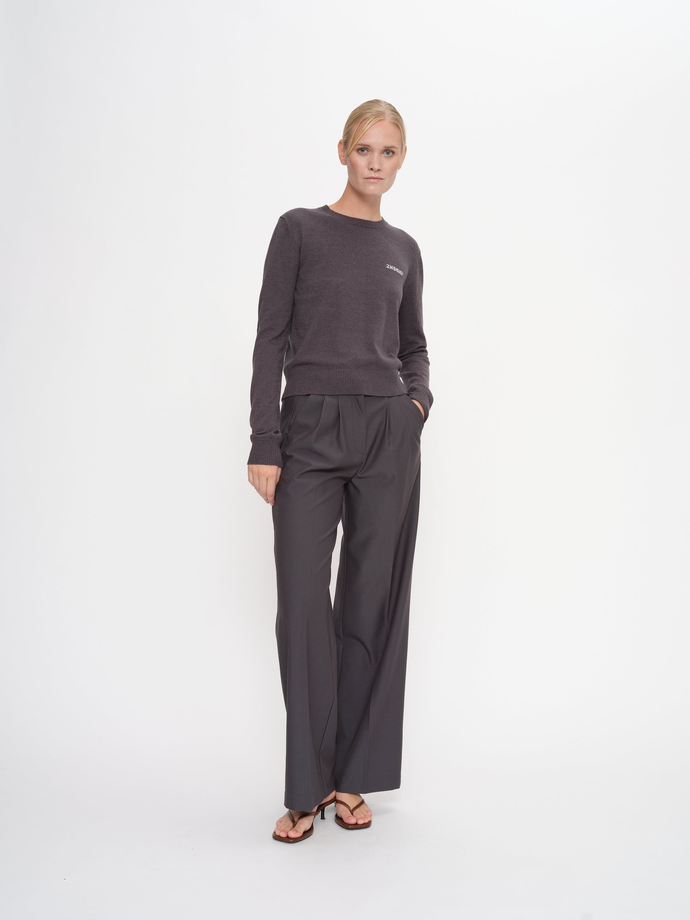 2NDDAY 2ND Mille - Daily Sleek Pants 190203 Gray Pinstripe