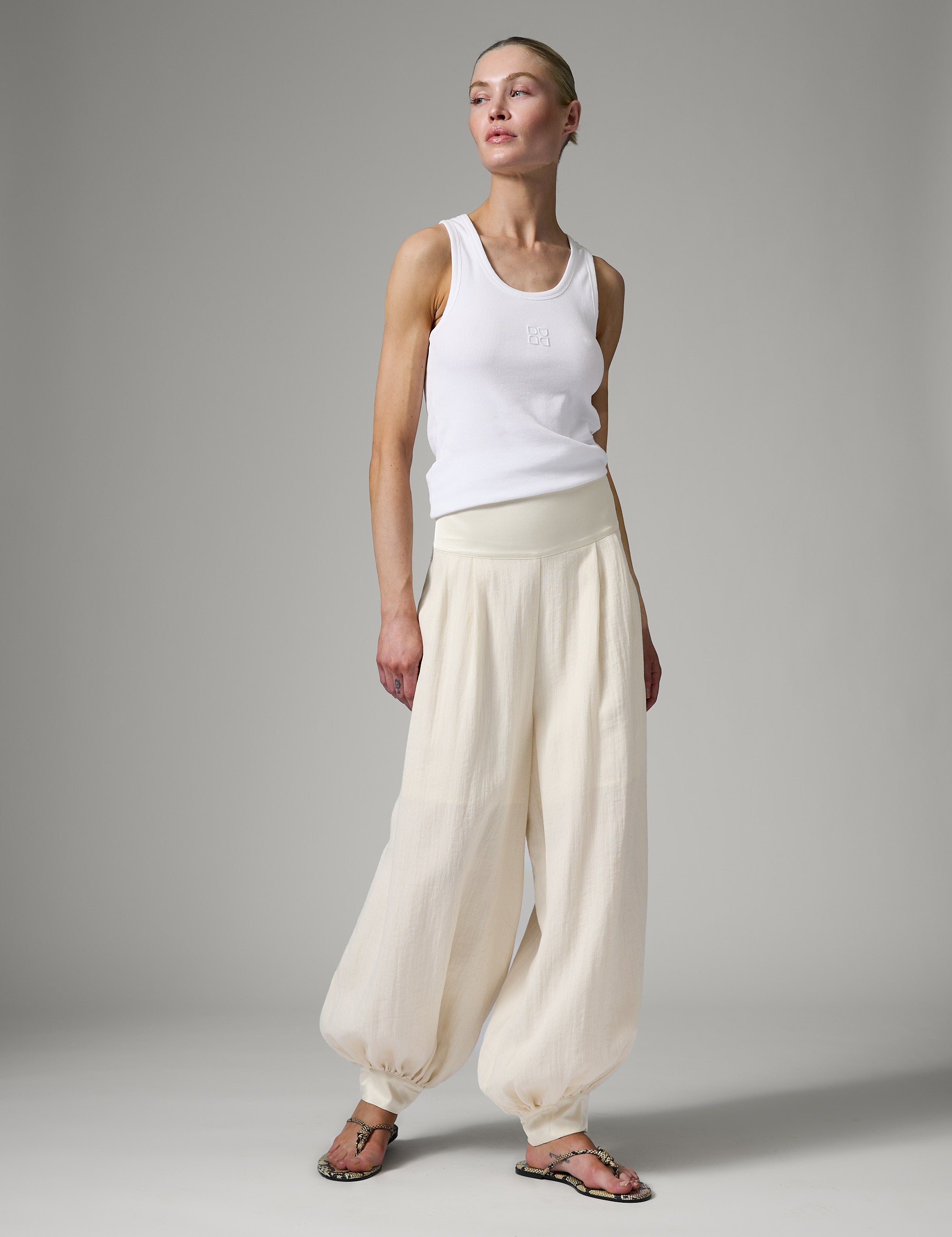 DAY Birger ét Mikkelsen Beate - Contrast Linen - Pants Pants 110605 Jet Stream