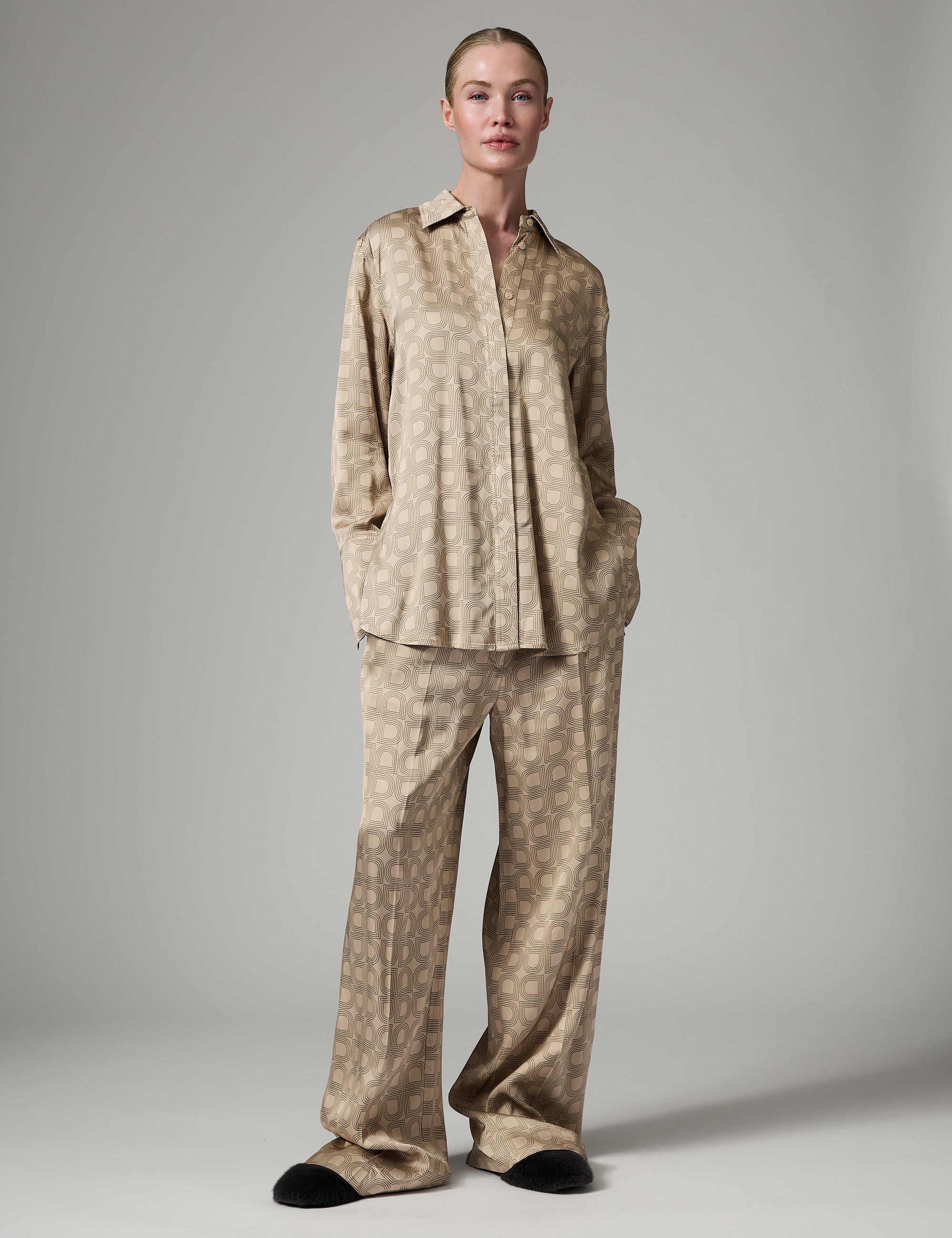 DAY Birger ét Mikkelsen Phoebe - Fluid Viscose Pants 151304 HUMUS
