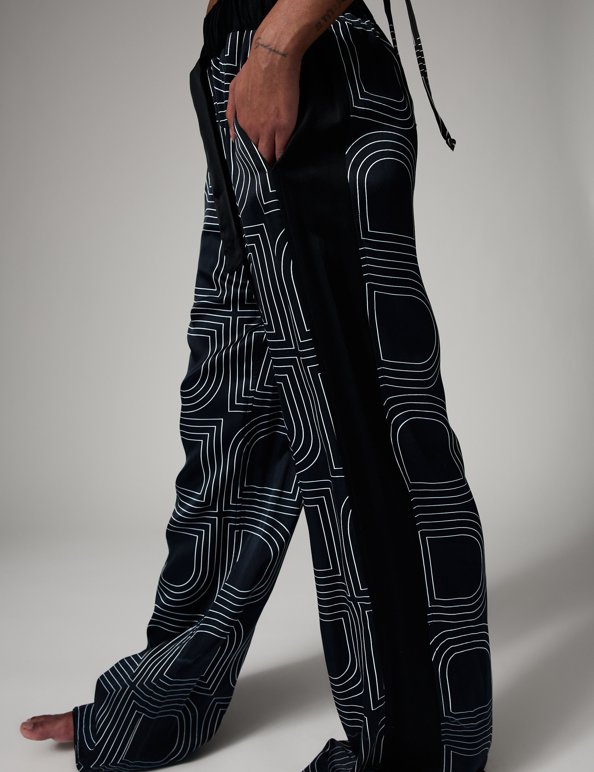 DAY Birger ét Mikkelsen Posey- Fluid Viscose Pants 190303 Black