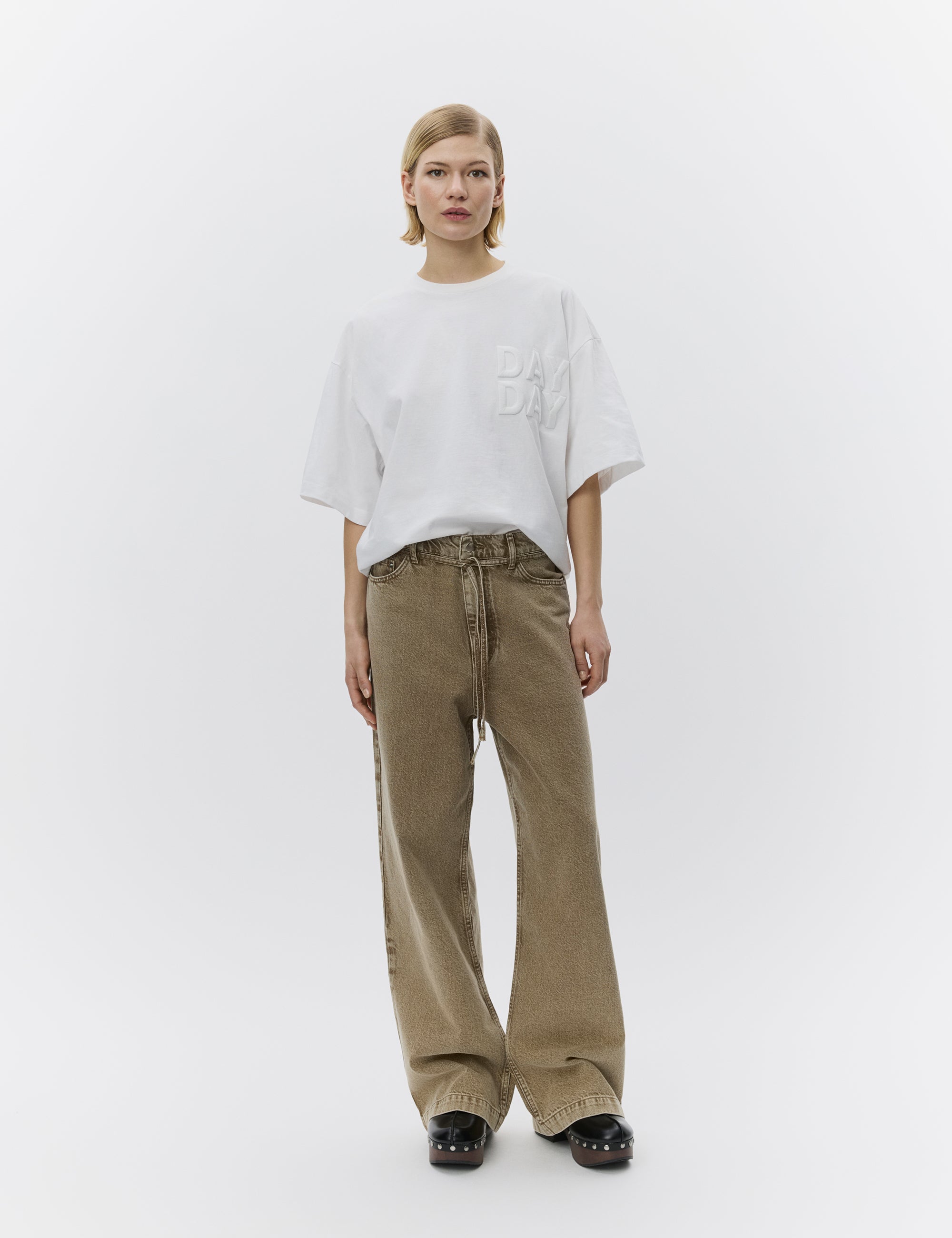 DAY Birger ét Mikkelsen Elijah - Sand Washed Denim Jeans 181022 ERMINE