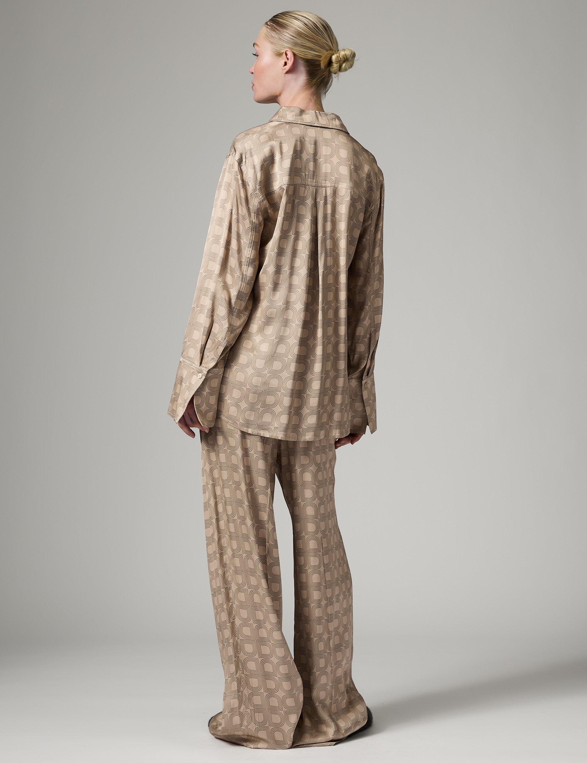 DAY Birger ét Mikkelsen Phoebe - Fluid Viscose - Pants Pants 151304 HUMUS