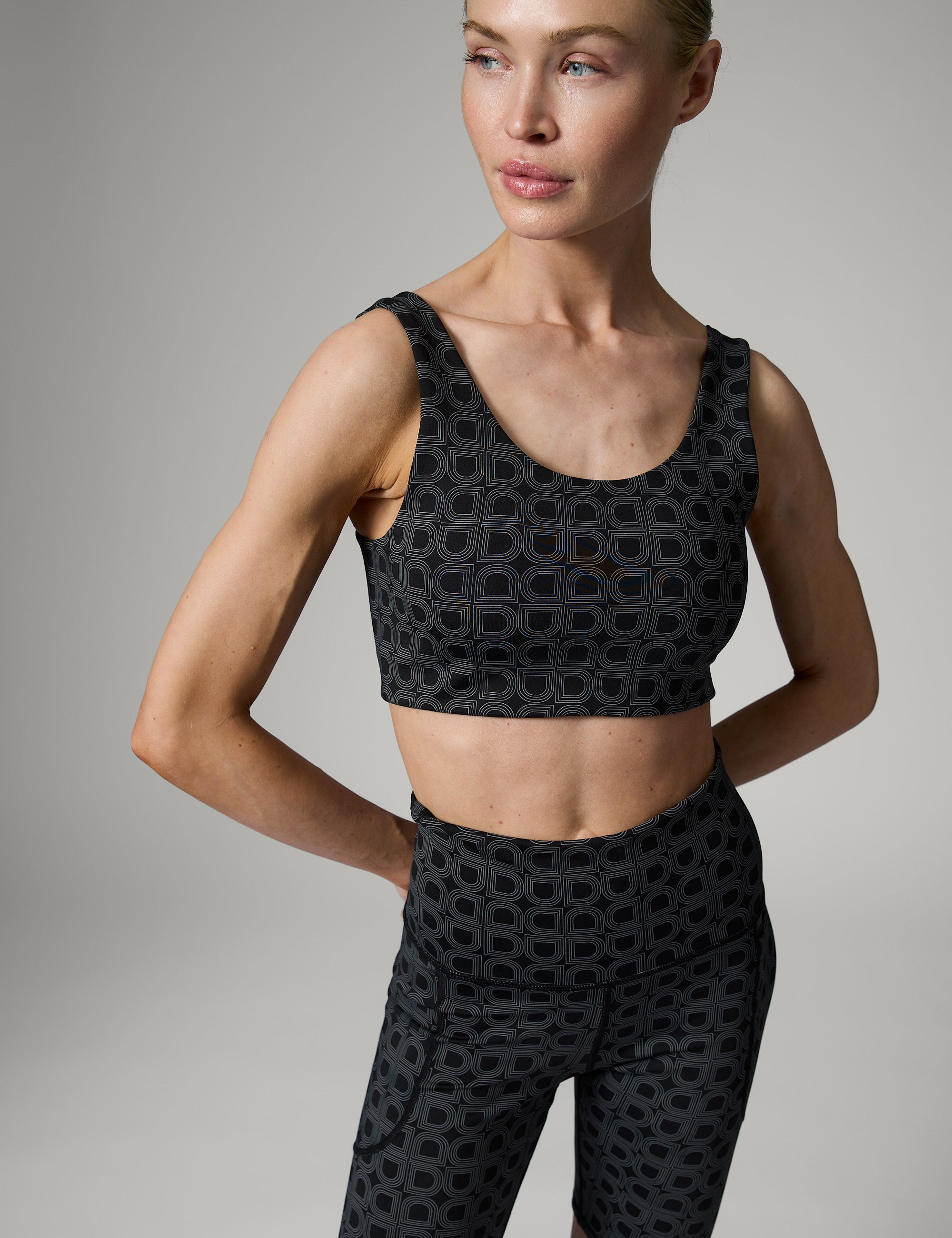 DAY Birger ét Mikkelsen Sol - Athleisure Tops & T-Shirts 190000 Raven